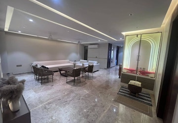 Gym in 2.5 BHK Builder Floor at Sector 5 – for Rent