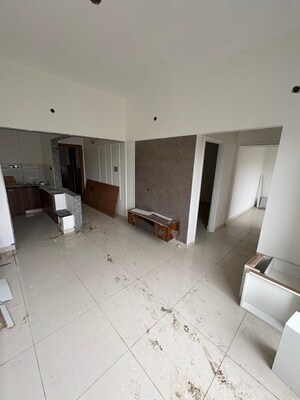 Living Room in 2 BHK Apartment at Nallurhalli – for Rent