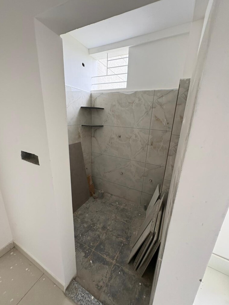 Bathroom, nallurhalli 2 Bedroom 750 Sq.Ft. Apartment In Nallurhalli Bangalore 9341615