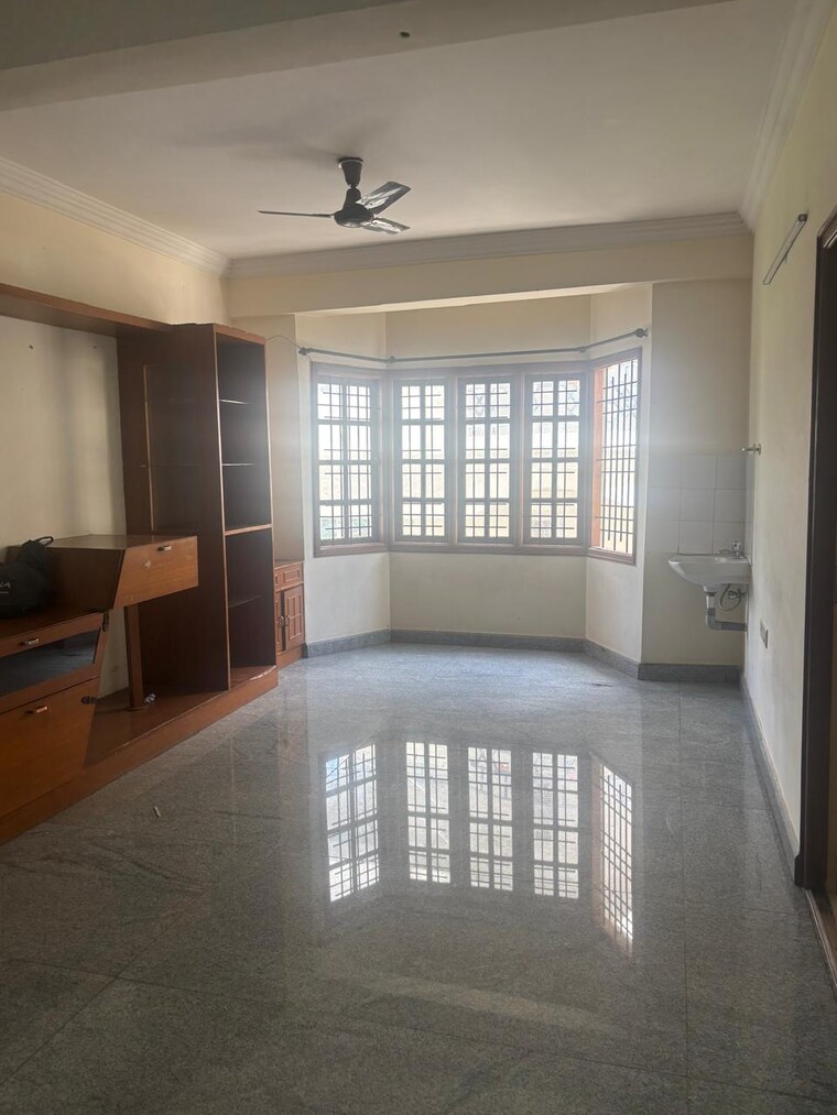 Room, brigade-palace 3 Bedroom 2200 Sq.Ft. Apartment In Palace Road Bangalore 9341618