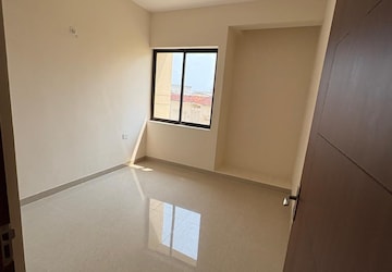 Room in 3 BHK Apartment at Shalimar Mannat, Faizabad Road – for Rent