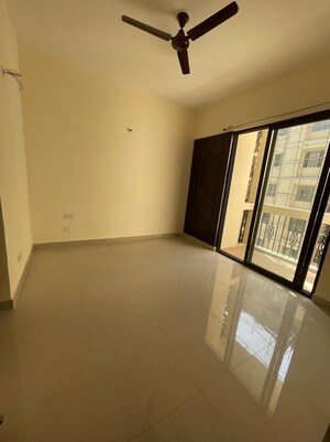 Room in 3 BHK Apartment at Shalimar Mannat, Faizabad Road – for Rent