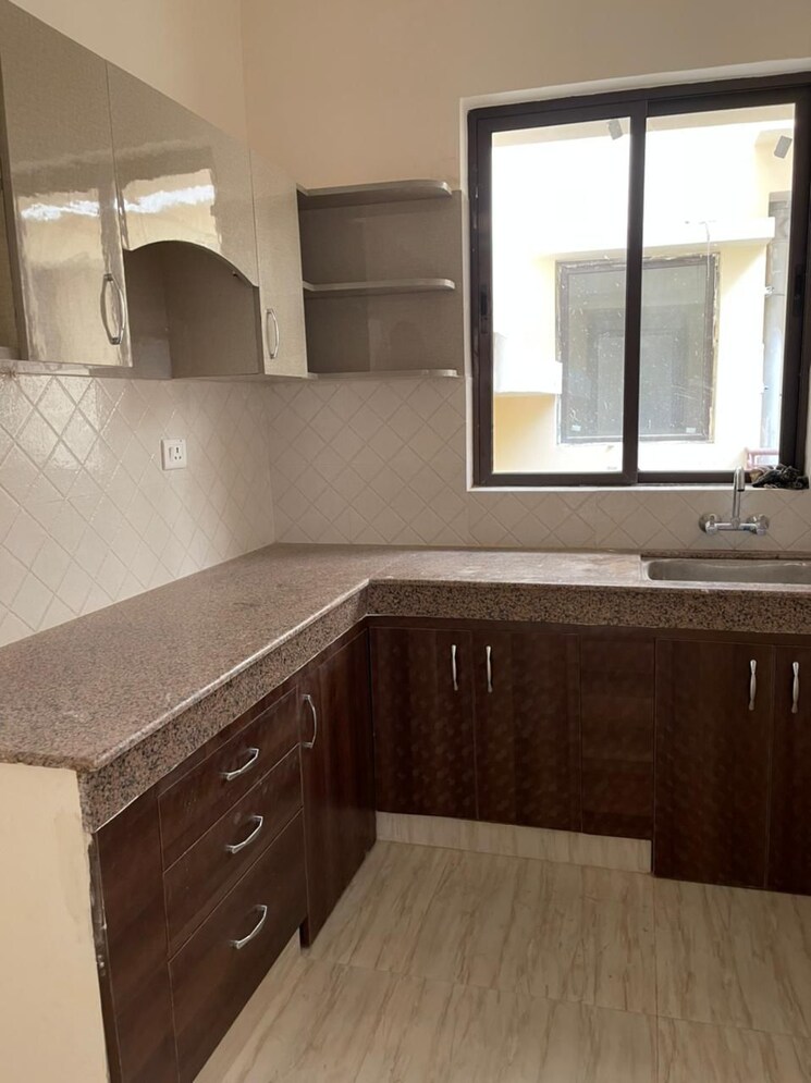 Kitchen, shalimar-mannat 3 Bedroom 870 Sq.Ft. Apartment In Faizabad Road Lucknow 9341620