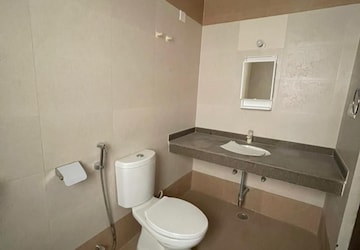 Bathroom in 3 BHK Apartment at Shalimar Mannat, Faizabad Road – for Rent