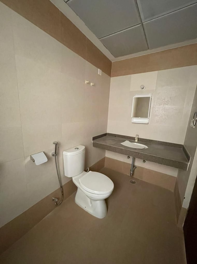 Bathroom, shalimar-mannat 3 Bedroom 870 Sq.Ft. Apartment In Faizabad Road Lucknow 9341620