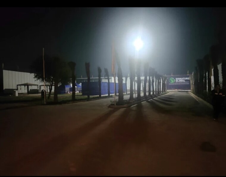 Gym, signature-global-de-luxe-dxp 3 Bedroom 2623 Sq.Ft. Apartment In Sector 37d Gurgaon 9341646