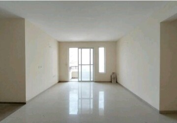 Room in 4 BHK Apartment at Umang Monsoon Breeze Phase I, Sector 78 – for Sale