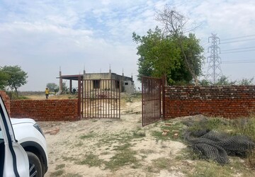 Plot – Map Location View at Alpha Ii Greater Noida - for Sale