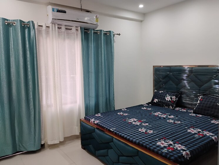 Bedroom, pir machalla 3 Bedroom 150 Sq.Yd. Apartment In Pir Machalla Zirakpur 9341688