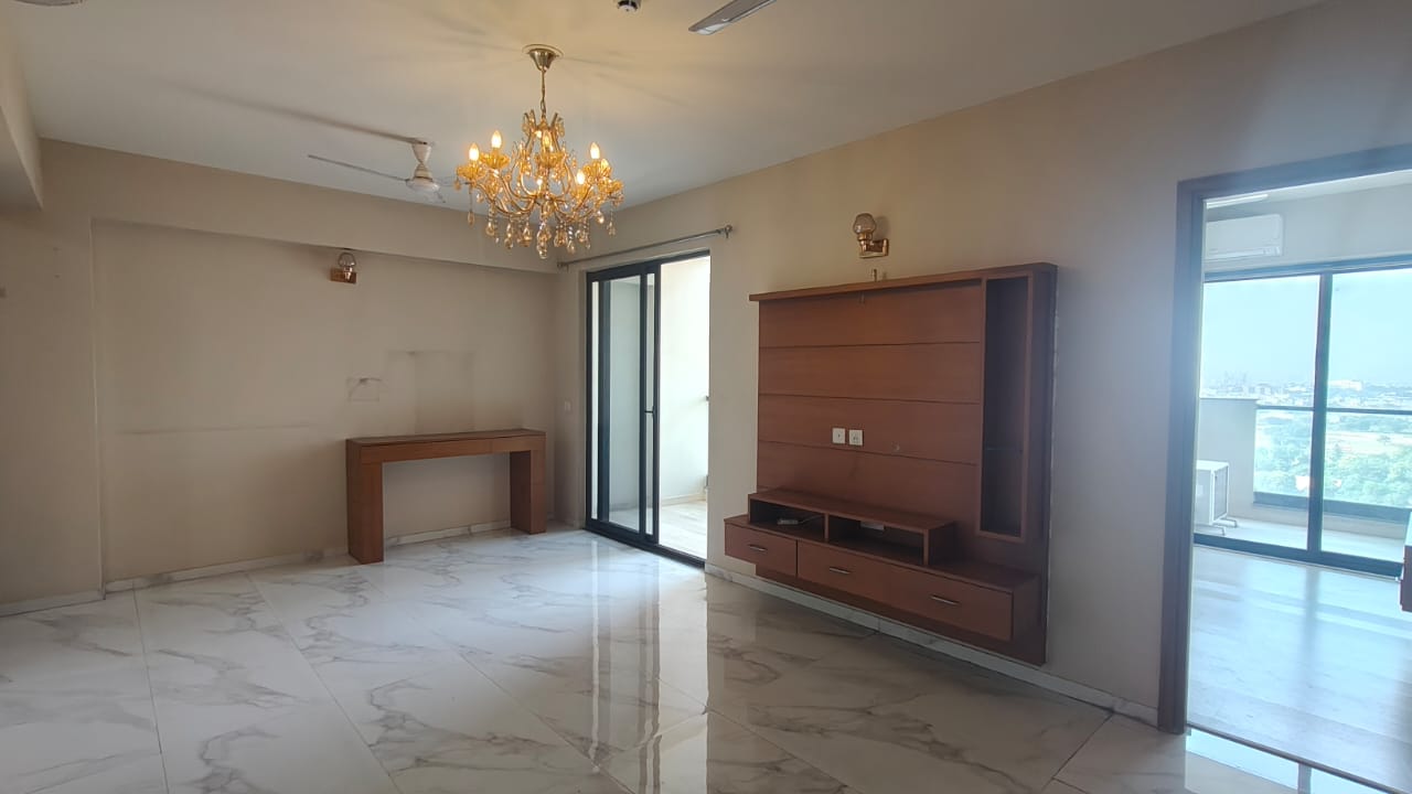 3 BHK + Extra Room 1688 Sq.Ft. Builder Floor in Kohli One Malibu Town