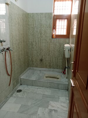 Bathroom in 2.5 BHK Builder Floor at Sector 25 – for Rent