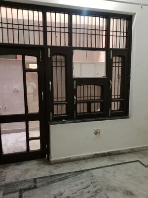 2 BHK Builder Floor – Exterior View View at Sector 25 - for Rent