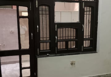 2 BHK Builder Floor – Exterior View View at Sector 25 - for Rent