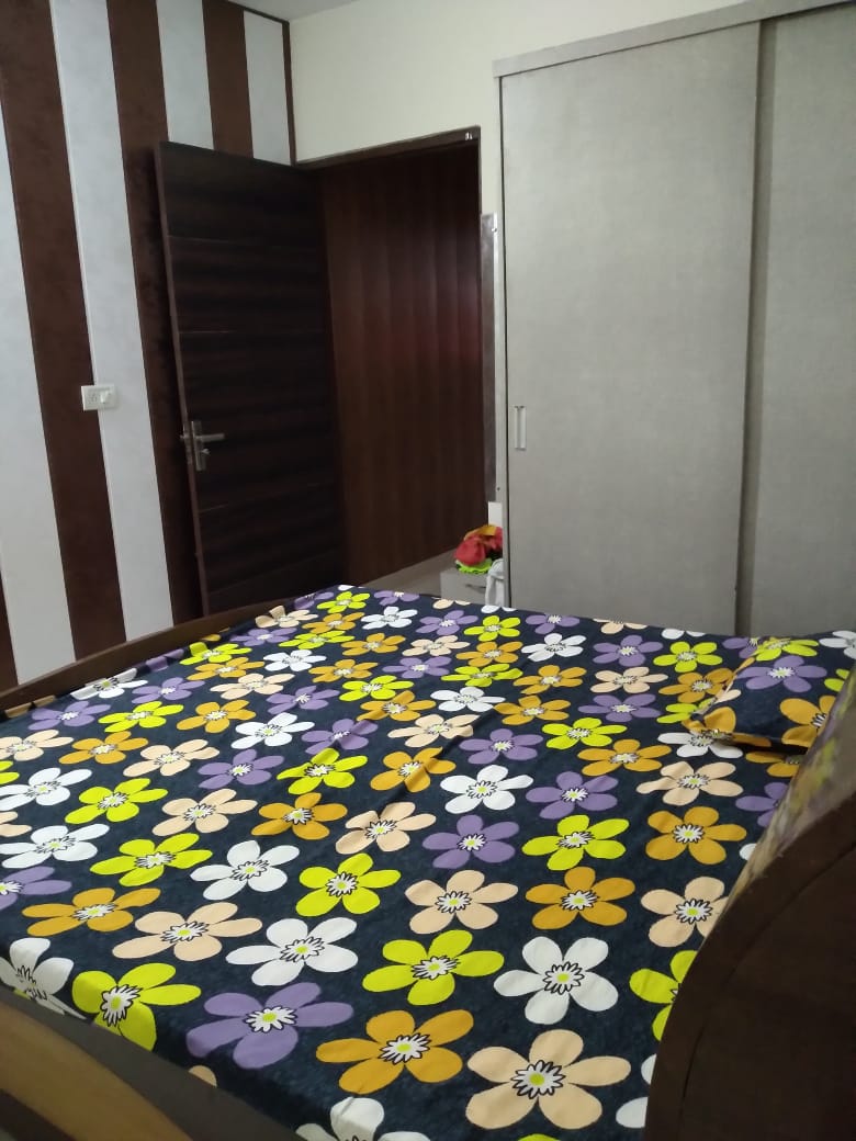 2 BHK Apartment For Rent in VIP Road