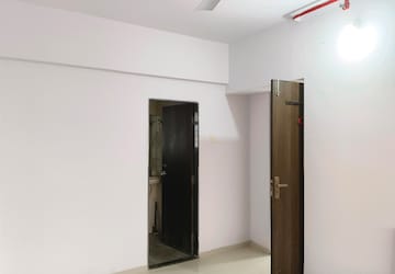 Room in 2 BHK Apartment at Kalyan West – for Rent