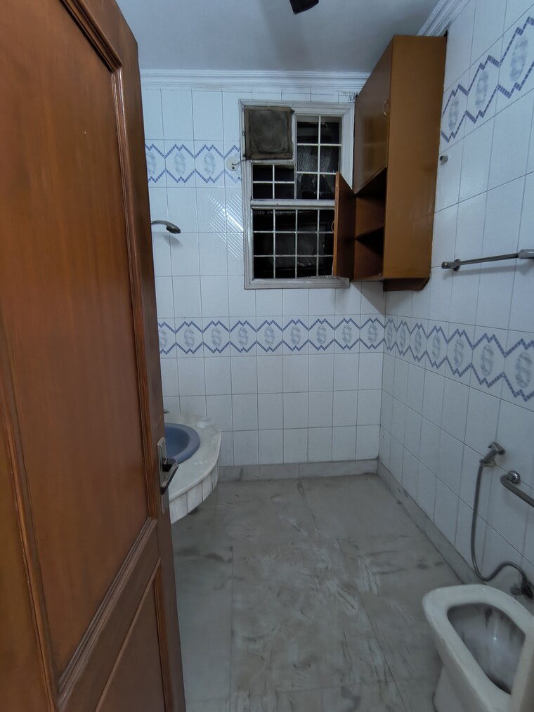 Kitchen, malviya nagar 3 Bedroom 1800 Sq.Ft. Builder Floor In Malviya Nagar Delhi 9341705