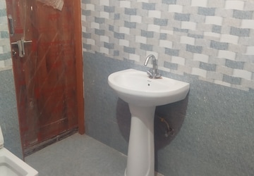 Bathroom in 2 BHK Independent House at Viram Khand – for Rent