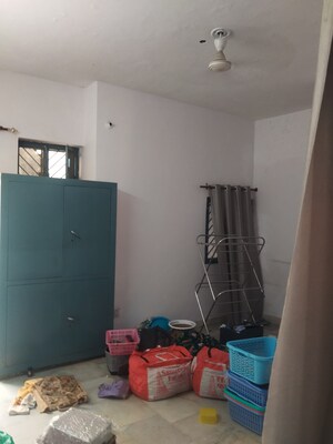 Furnished Amenities in 3.5 BHK Independent House at Gomti Nagar – for Rent