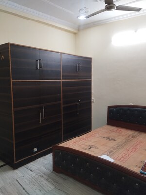 Room in 3 BHK Independent House at Gomti Nagar – for Rent
