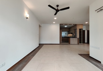 Room in 4 BHK Apartment at Sobha Windsor, Whitefield – for Rent