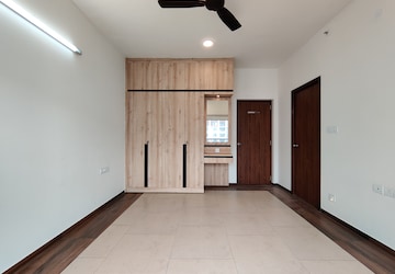 Room in 4 BHK Apartment at Sobha Windsor, Whitefield – for Rent