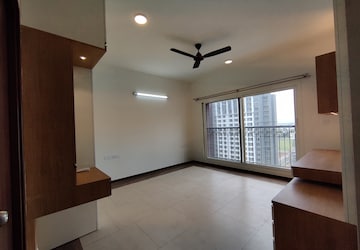 Room in 4 BHK Apartment at Sobha Windsor, Whitefield – for Rent