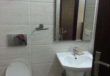 Bathroom in 2 BHK Builder Floor at Green Park – for Rent