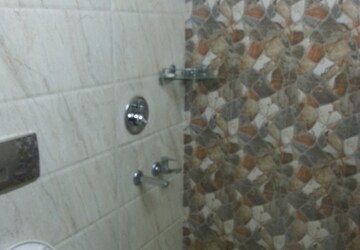 Bathroom in 2 BHK Builder Floor at Green Park – for Rent
