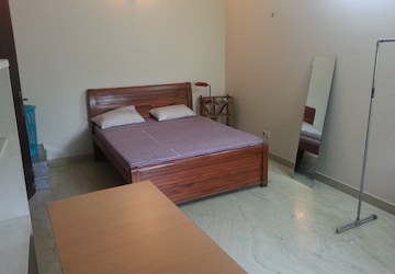 2 BHK Builder Floor For Rent in Green Park