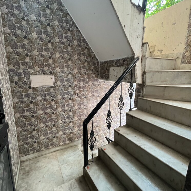 undefined, malviya nagar 2.5 Bedroom 900 Sq.Ft. Builder Floor In Malviya Nagar Delhi 9341755