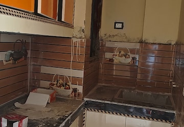 Kitchen in 1 BHK Builder Floor at Mayur Vihar Phase 1 – for Rent