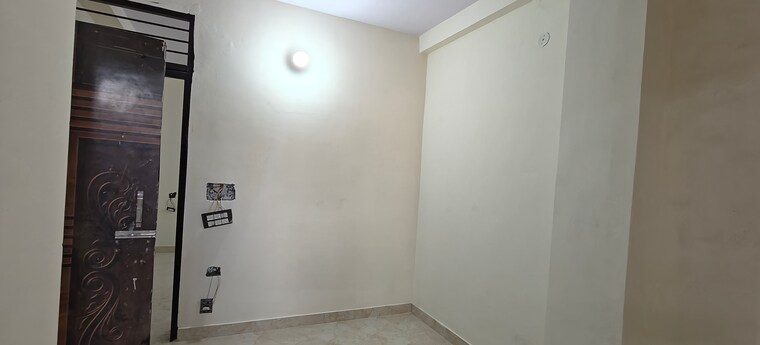 Room, mayur vihar phase 1 1 Bedroom 450 Sq.Ft. Builder Floor In Mayur Vihar Phase 1 Delhi 9341794