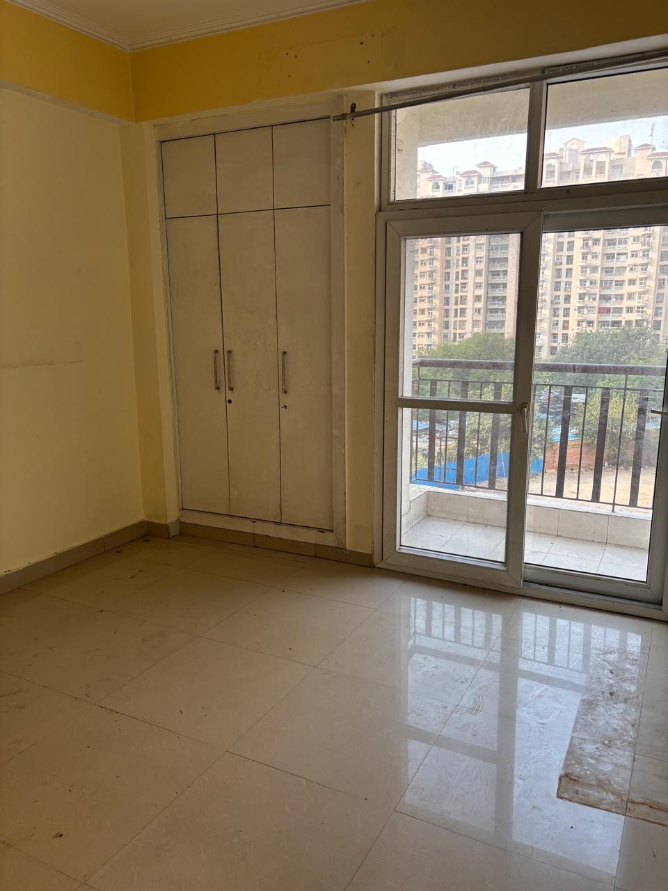 3 BHK Apartment For Rent in Amrapali Princely Estate