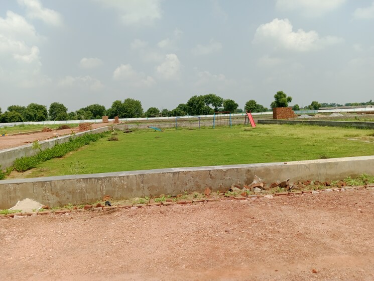 undefined, dhanauli  100 Sq.Yd. Plot In Dhanauli Agra 9341829