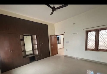 Room in 2 BHK Independent House at Indira Nagar – for Rent