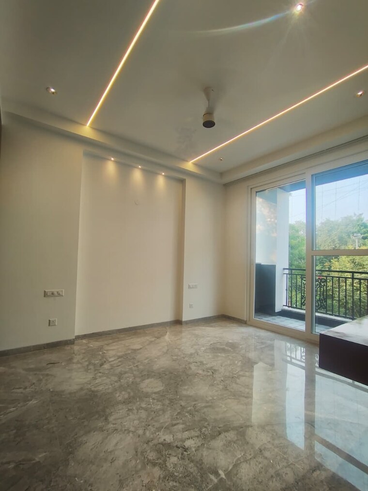 Room, saket 3 Bedroom 1800 Sq.Ft. Builder Floor In Saket Delhi 9341830