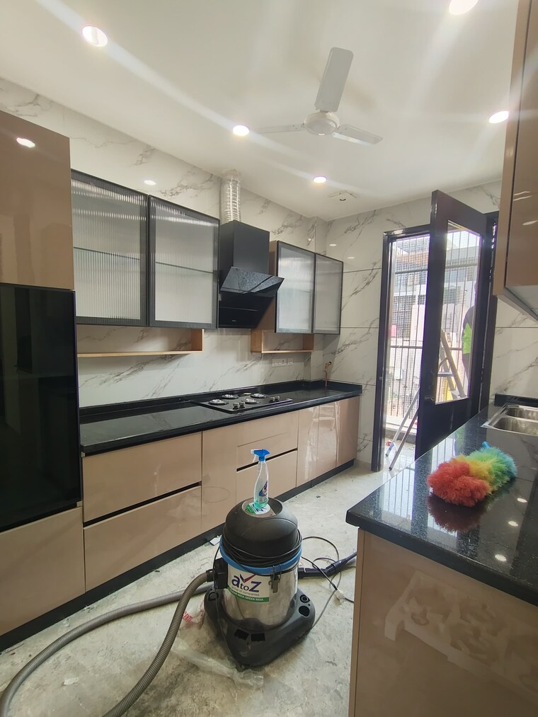 Kitchen, saket 3 Bedroom 1800 Sq.Ft. Builder Floor In Saket Delhi 9341830