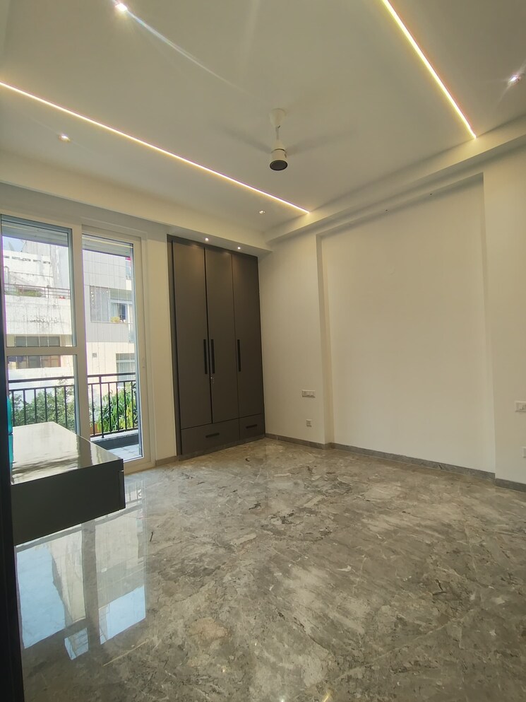 Room, saket 3 Bedroom 1800 Sq.Ft. Builder Floor In Saket Delhi 9341830