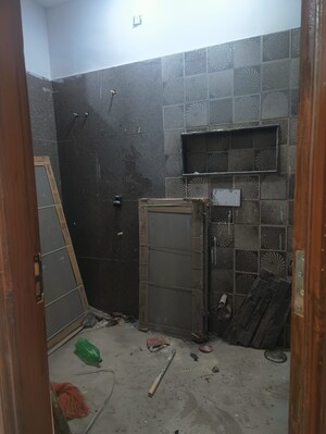 Bathroom in 5 BHK Villa at Sahastradhara – for Sale