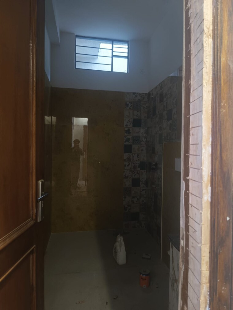 Bathroom, sahastradhara 5 Bedroom 275 Sq.Yd. Villa In Sahastradhara Dehradun 9341848