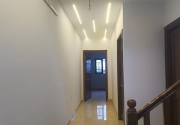 Building Lobby in 5 BHK Villa at Sahastradhara – for Sale