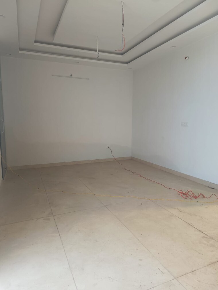 Room, sahastradhara 5 Bedroom 275 Sq.Yd. Villa In Sahastradhara Dehradun 9341848