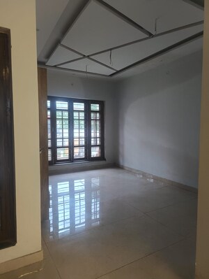 Room in 5 BHK Villa at Sahastradhara – for Sale