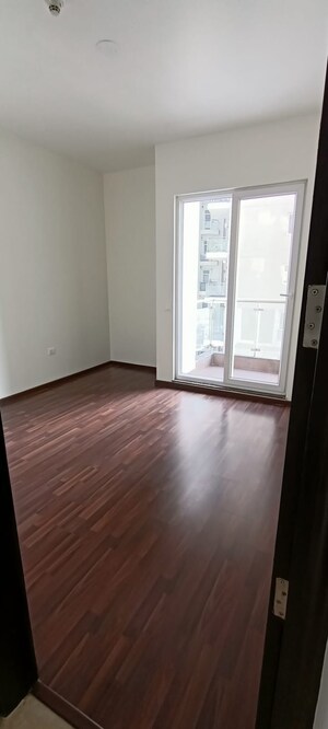 Room in 4 BHK Builder Floor at SS Linden, Sector 84 – for Rent