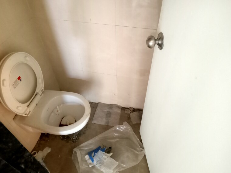 Bathroom, taloja sector 20 1 Bedroom 675 Sq.Ft. Apartment In Taloja Sector 20 Navi Mumbai 9341894