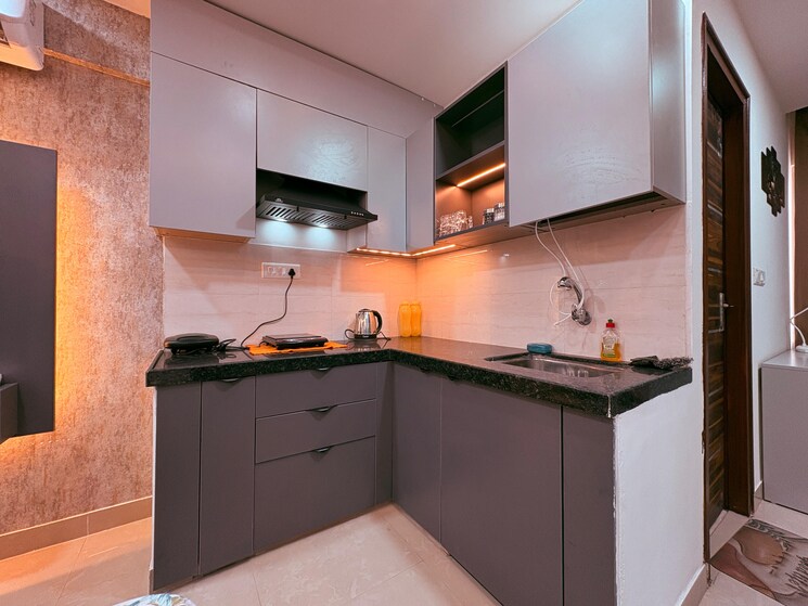 Kitchen, okay-plus-solitaire-suites Studio 406 Sq.Ft. Apartment In Ramnagariya Jaipur 9341931
