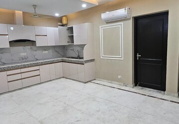 Living Room in 3 BHK Builder Floor at Ansal Sushant Apartments, Sushant Lok I – for Rent