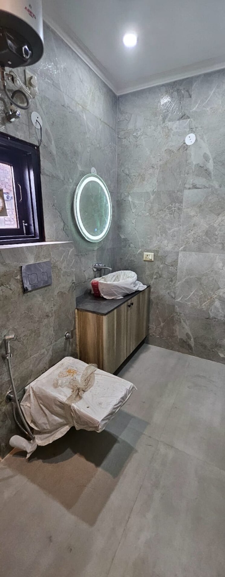 Bathroom, ansal-sushant-apartments 3 Bedroom 215 Sq.Ft. Builder Floor In Sushant Lok I Gurgaon 9341936