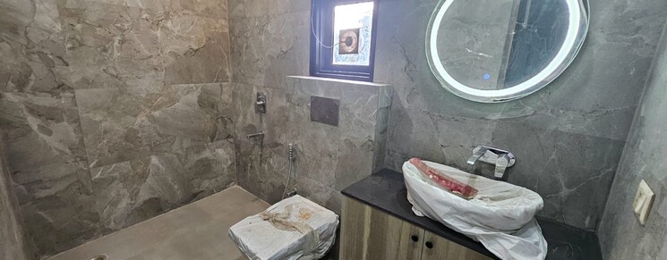 Bathroom, ansal-sushant-apartments 3 Bedroom 215 Sq.Ft. Builder Floor In Sushant Lok I Gurgaon 9341936