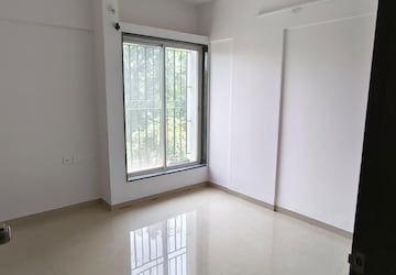 Room in 1 BHK Apartment at Pristine Viva, Mohammadwadi – for Sale